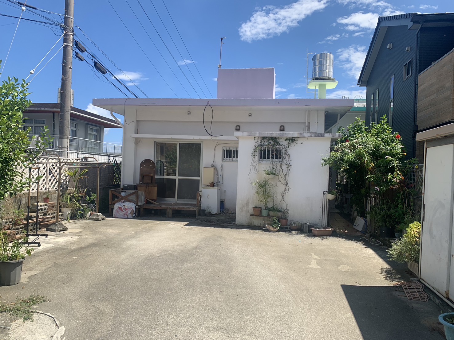 うるま市住宅解体工事　RC造平屋建て