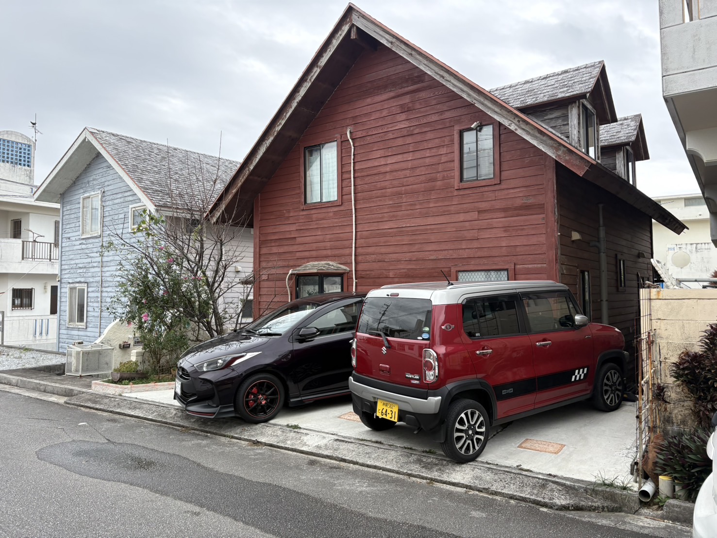 読谷村二階建てW造住宅解体工事『解体工事のことならお任せください』